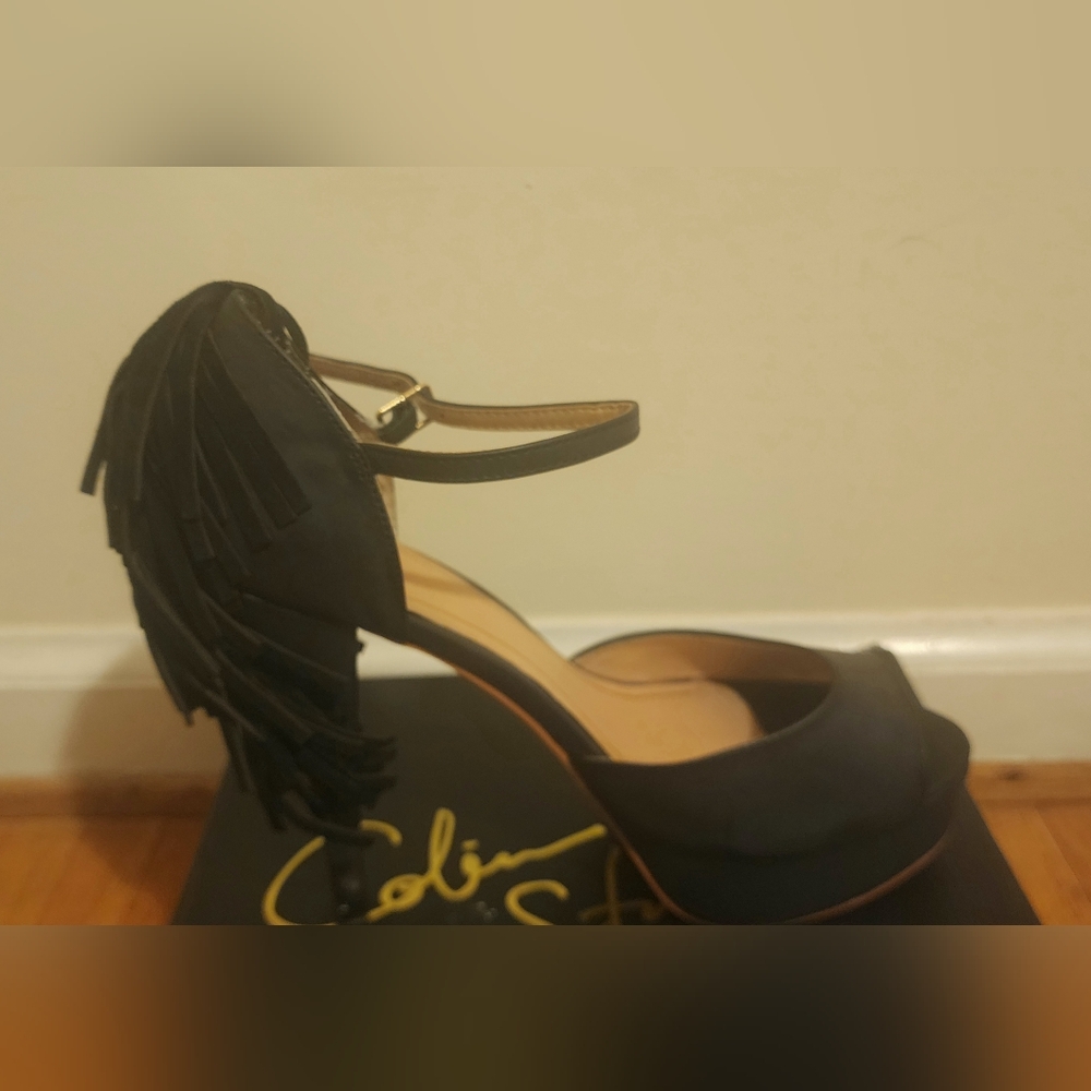 Pump: FringeBack Peep